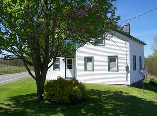 4230 Wayne Center Rd, Lyons, NY 14489