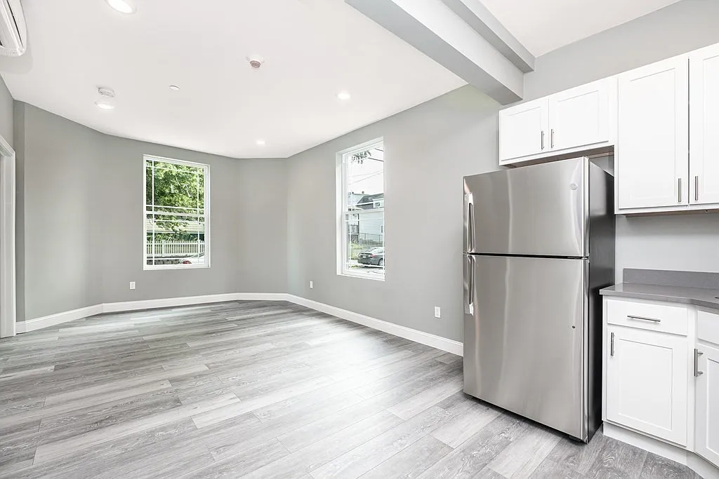 1 bed, 1.0 bath, 506 sqft, $2,300 — Photo 2