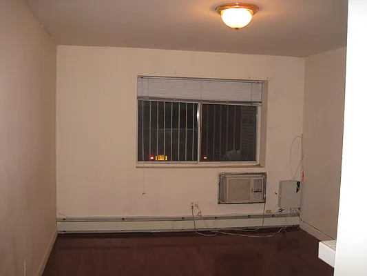Rented by 18 REALTY | media 32
