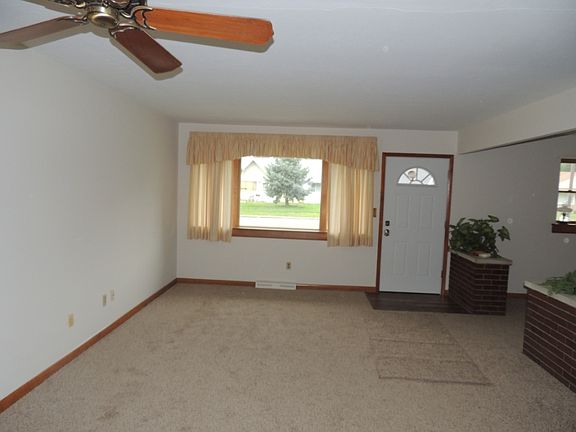 2nd image of 4158 Brockley Ave