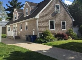 220 Wieland Ave, Staten Island, NY 10309