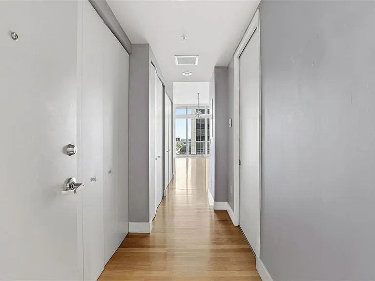 150 E Robinson St #631 — Photo 3