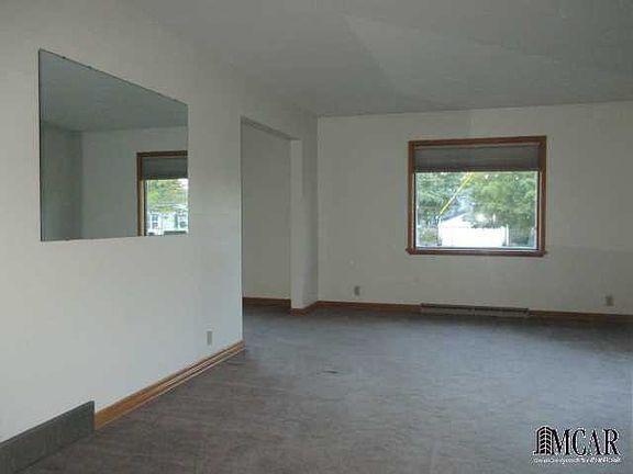 4th image of 627 Scottwood Ave