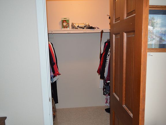 Walk in closet