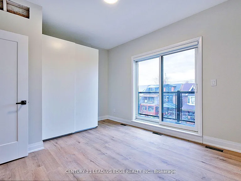 53 Boon Ave #2 — Photo 11