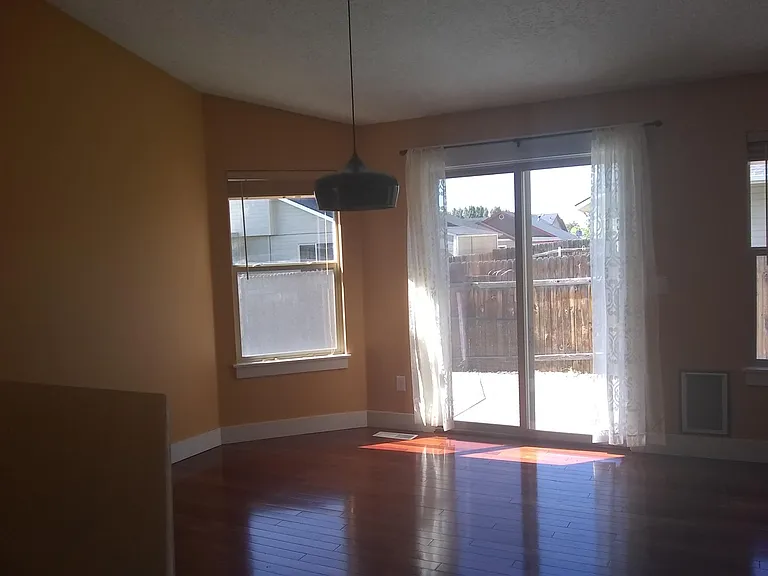 9576 W Silverspring St — Photo 10