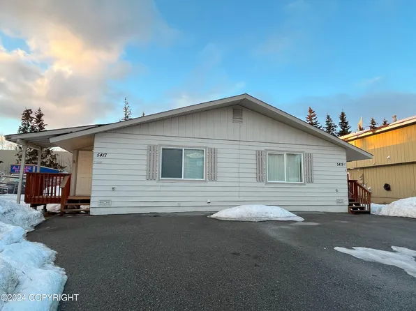 5417 Camelot Dr, Anchorage, AK 99508