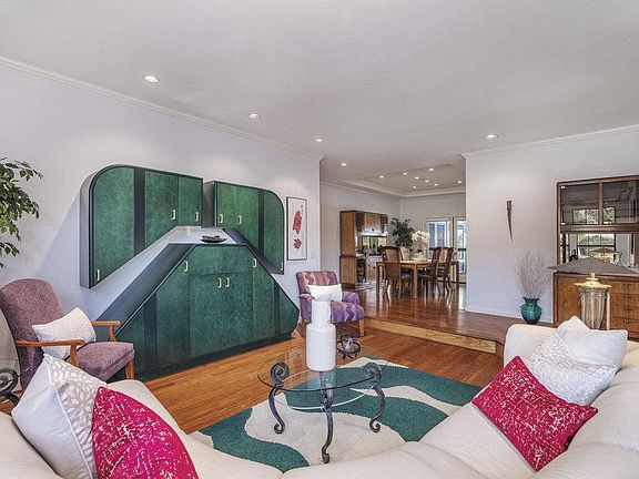 4th image of 22688 San Vicente Ave