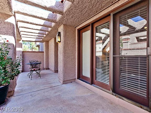 2nd image of 7135 Mission Hills Dr