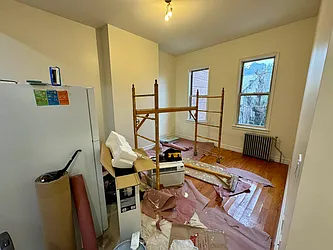 Rented by Amorelli Realty