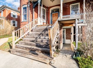 901 W Beverley St #1, Staunton, VA 24401