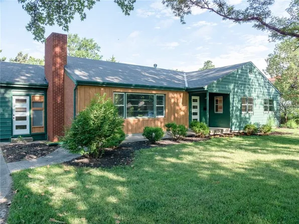 2115 Louisiana St, Lawrence, KS 66046