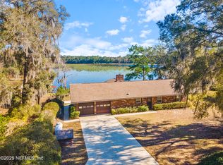 848 Lake Shore Ter, Interlachen, FL 32148
