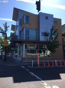 1510 SE 34th Ave APT 201, Portland, OR, 97214