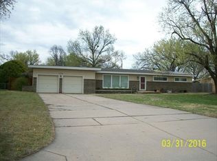 570 S Turquoise Ln, Wichita, KS 67209