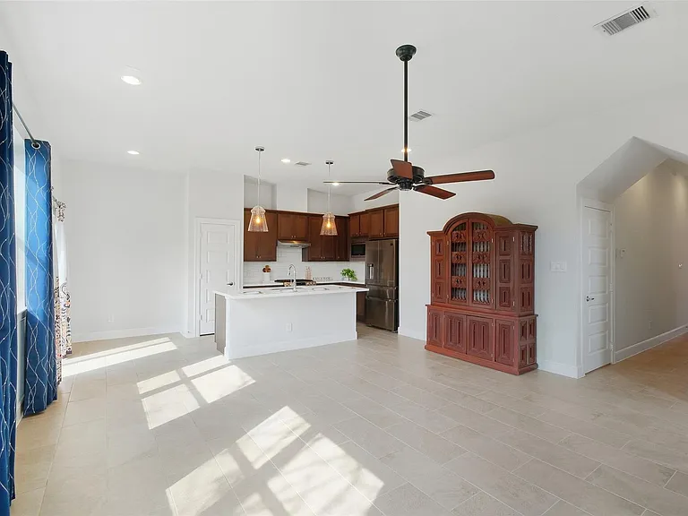 603 Press St — Photo 6