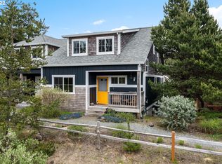 176 S Division, Saint Manzanita, OR