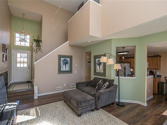 4th image of 314 Bucknell Ct