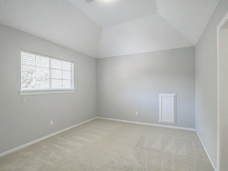 6302 Laver Love Dr — Photo 30