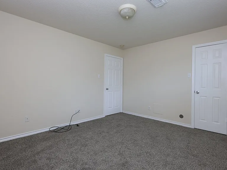 402 Trichelle St #A — Photo 9