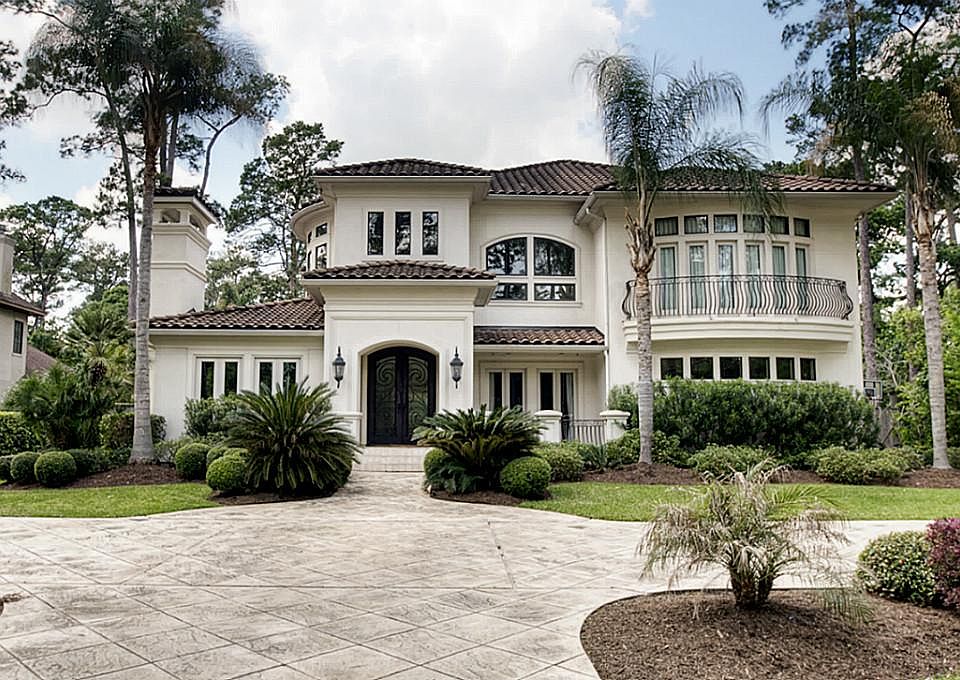 313 Belin Manor