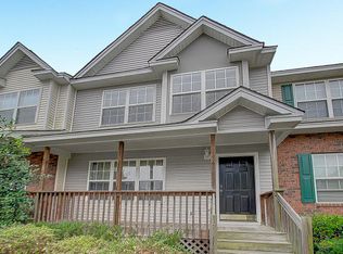7911 Shadow Oak Dr, North Charleston, SC 29406