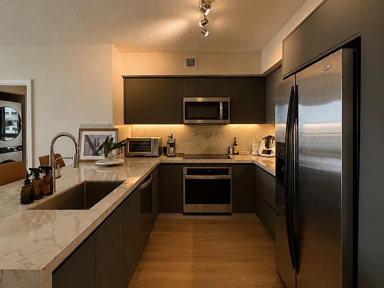 335 Biscayne Blvd #3901 — Photo 4