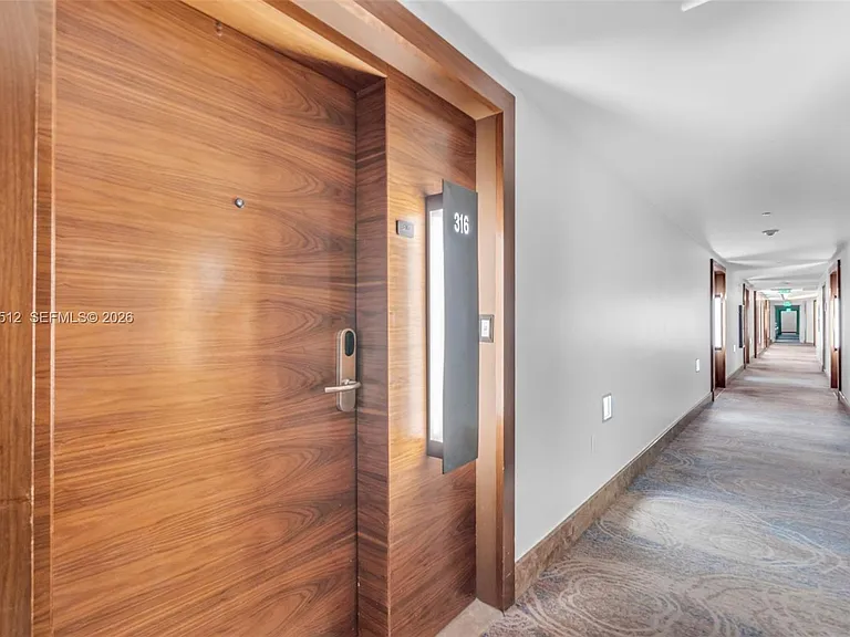 6801 Collins Ave #308 — Photo 3