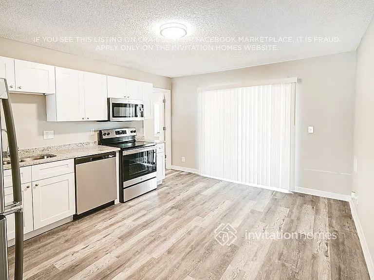 5825 Ithaca Cir W — Photo 6