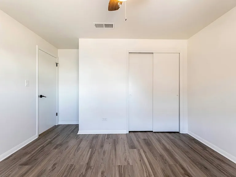 6419 S Oak Park Ave #E16 — Photo 13