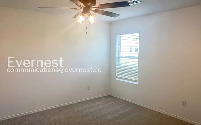 6648 Hollywood Ave — Photo 7