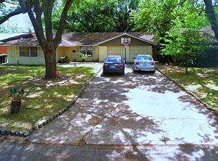 8935 Altamont Dr, Houston, TX 77074