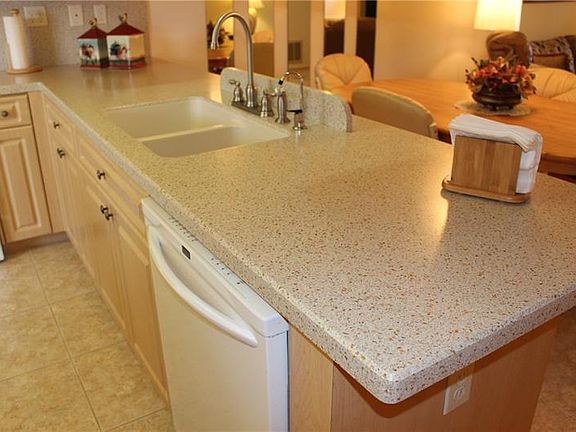 5th image of 7506 Danube Dr #C