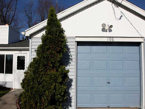 2nd image of 106 Richmond Ave