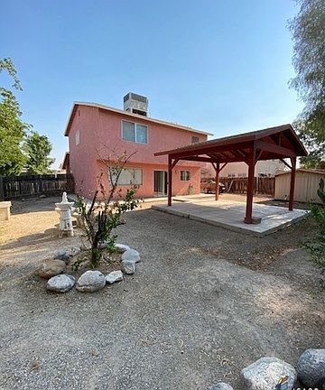 3rd image of 2564 W Orange Ave