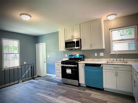 5th image of 641 Baltic Dr
