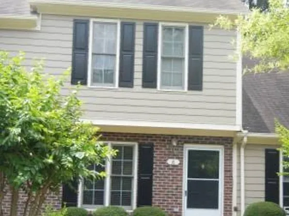 6 Crystal Oaks Ct, Durham, NC 27707