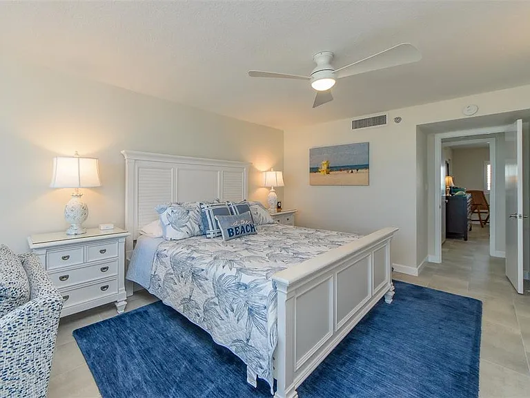 1290 Gulf Blvd #907 — Photo 16
