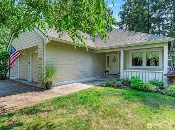 10 S Chandler Court #B, Port Ludlow, WA 98365
