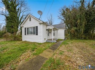 27 Bacon St, Hampton, VA 23669