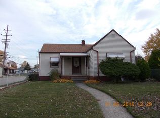 23164 Cushing Ave, Eastpointe, MI 48021