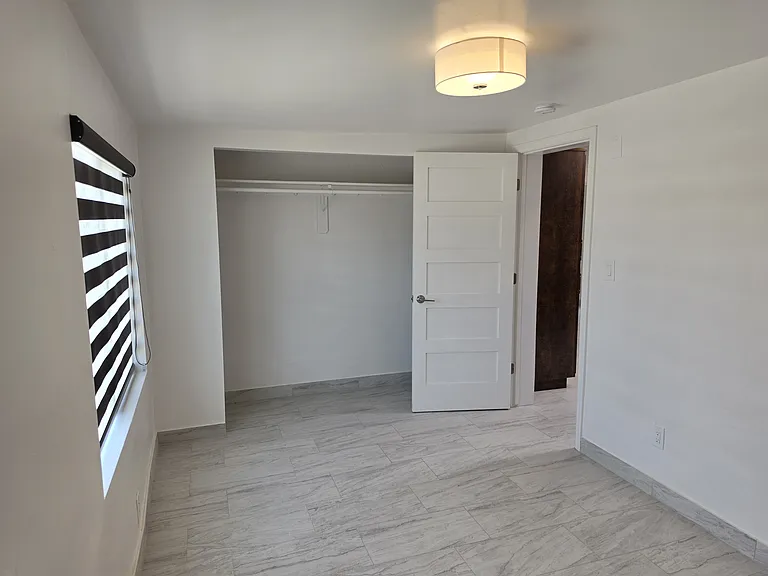 3901 E Montecito St — Photo 8
