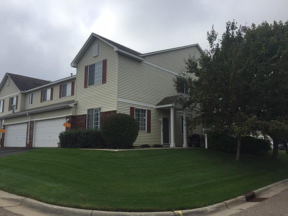 End Unit Townhome on quiet corner lot