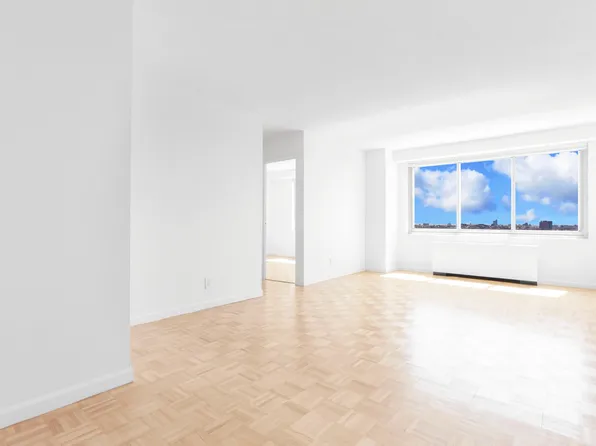 2600 Netherland Avenue image 2 of 6