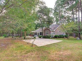 605 Christian Ln, Slidell, LA 70460