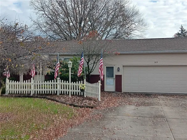 349 Jacobs Rd, Hubbard, OH 44425