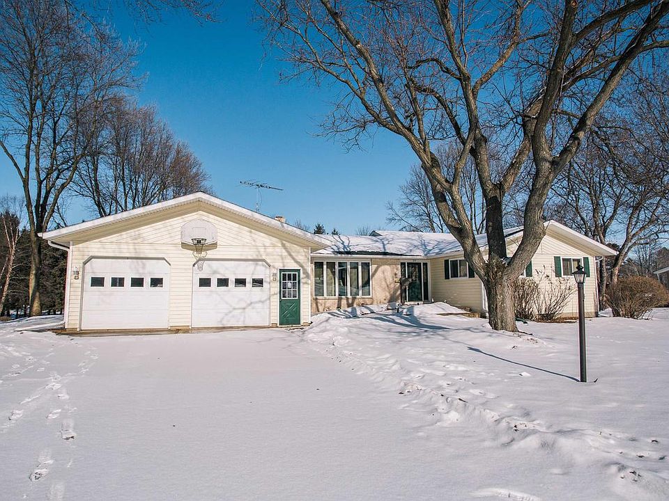 1st image of 214 W HUNT STREET