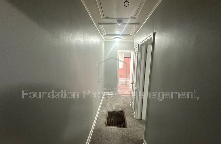 3326 Rosamond Ave — Photo 11