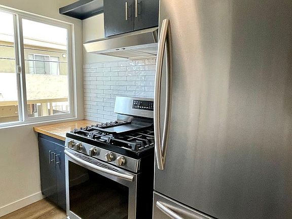 2nd image of 1451 Armacost Ave APT 7