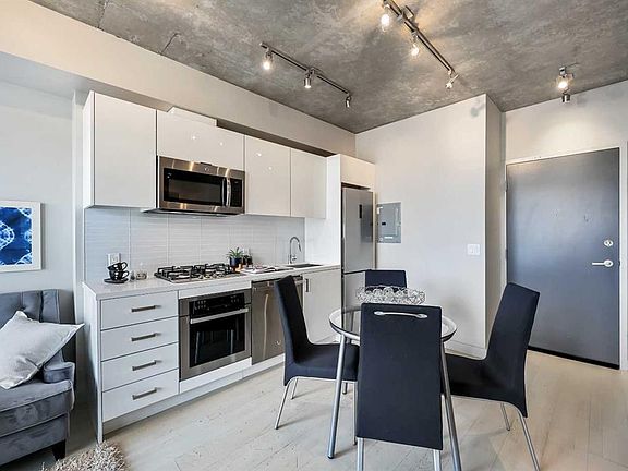 5th image of 1010 W 6th St SW #1405